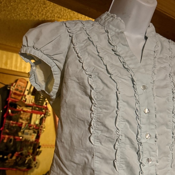 George Stretch Brand Light Blue Ruffle Top!!! - Picture 6 of 9